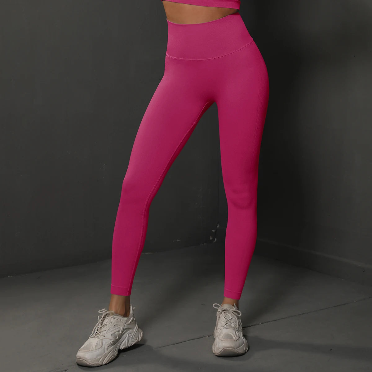 Seamless high-waist booty lifting gym leggings for women – breathable yoga and fitness pants