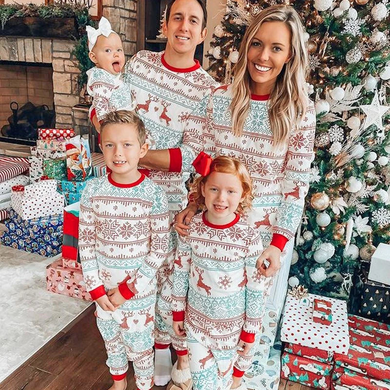 Mommy and Me Christmas Pajamas Set – Soft Family Sleepwear for Adults & Kids Holiday Outfit