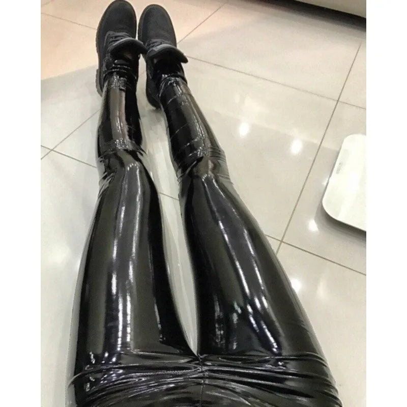 Black PU Hip-Lift Leggings – Slim Fit High Waist Faux Leather Yoga Pants