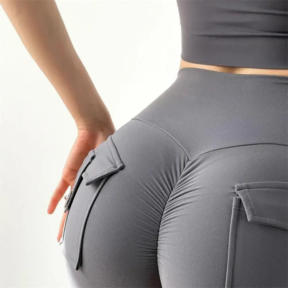 Women’s peach butt cargo yoga pants with air-dry pockets – breathable three-quarter fitness shorts