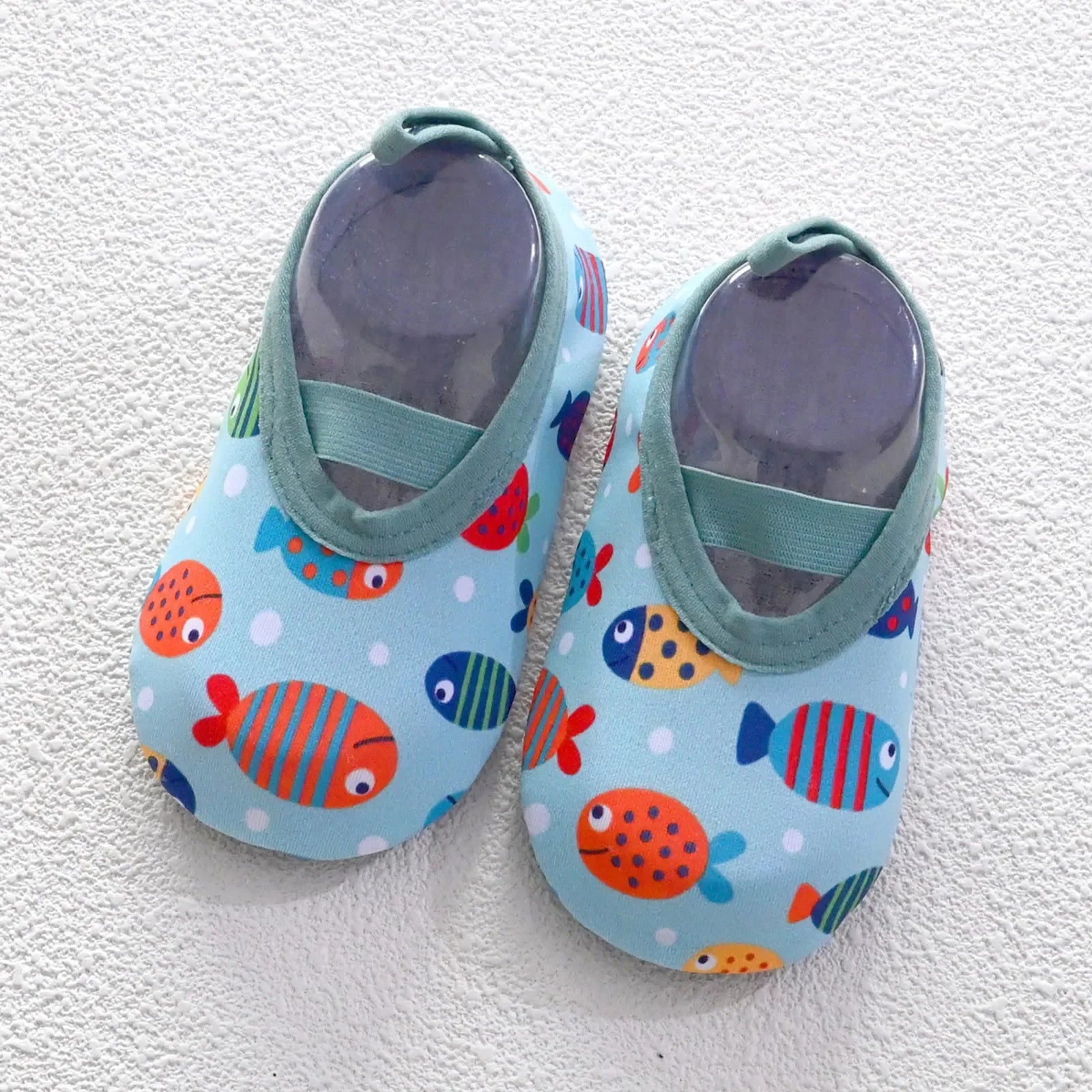 Unisex kids water shoes, lightweight quick-dry toddler aqua sneakers with non-slip soles for babies and toddlers