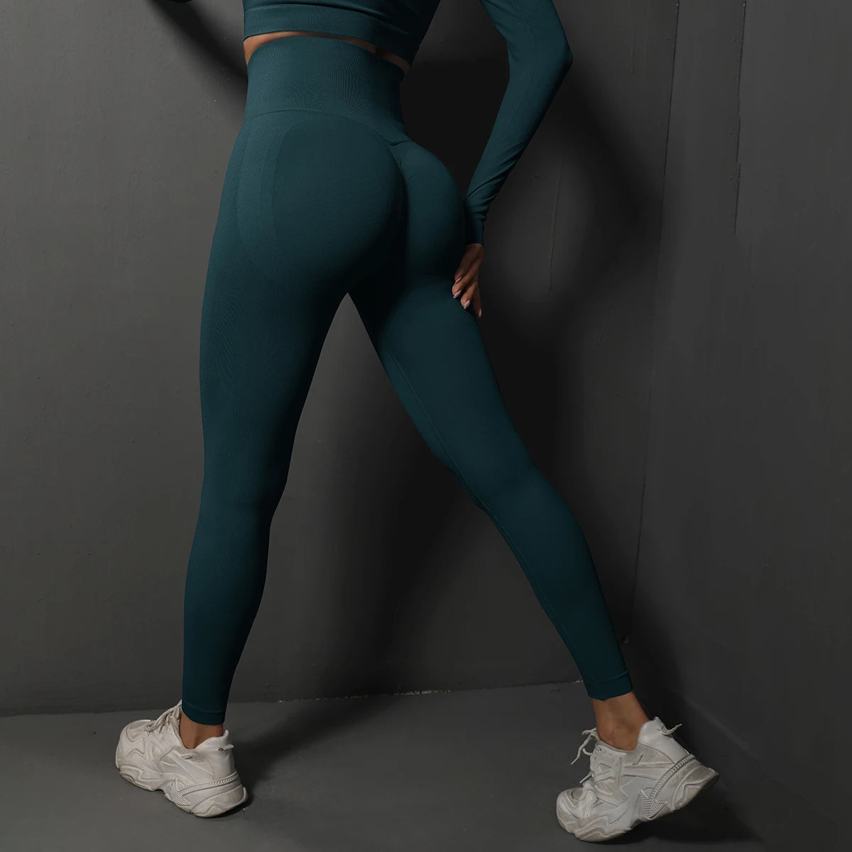Seamless high-waist booty lifting gym leggings for women – breathable yoga and fitness pants